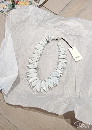 Collar de la colección Onirial por Cecilia Borghi / Necklace from Onirial collection by Cecilia Borghi